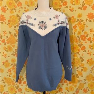 Beautiful True Vintage Floral Embroidered Sweater